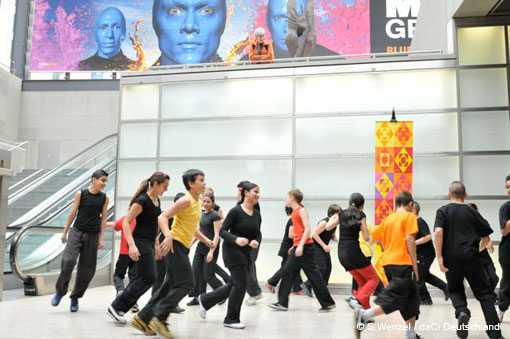 Das Bild wird geladen...