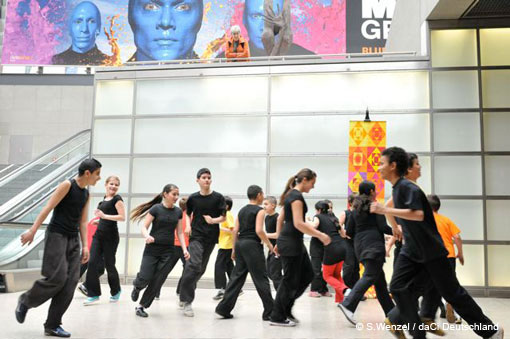 Das Bild wird geladen...